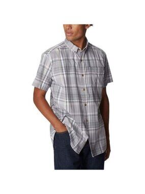 NWOT Columbia Men's XL Gray Plaid Short Sleeve Button-Down Shirt Outdoor J2026